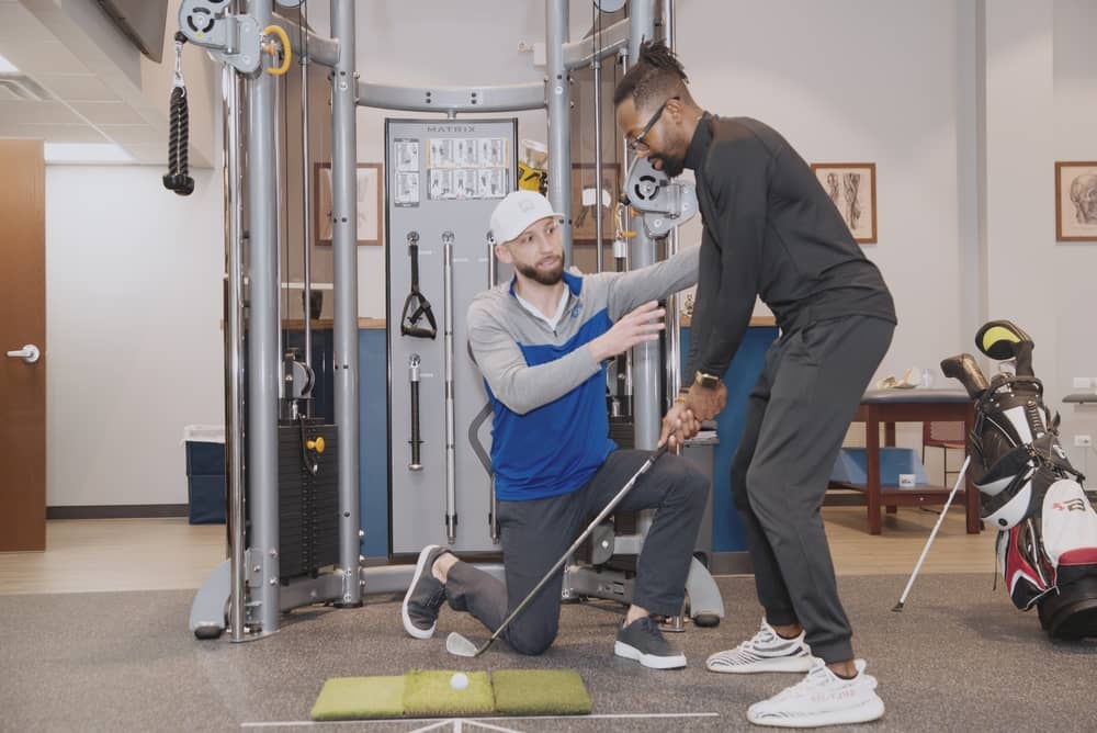 Golf performance assessment in indoor studio